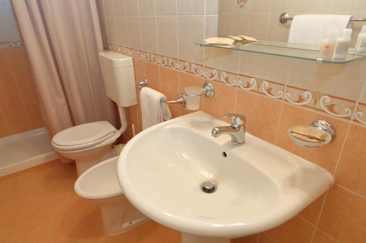 Sunny Flat - Self Apartments Cefalu Bagian luar foto