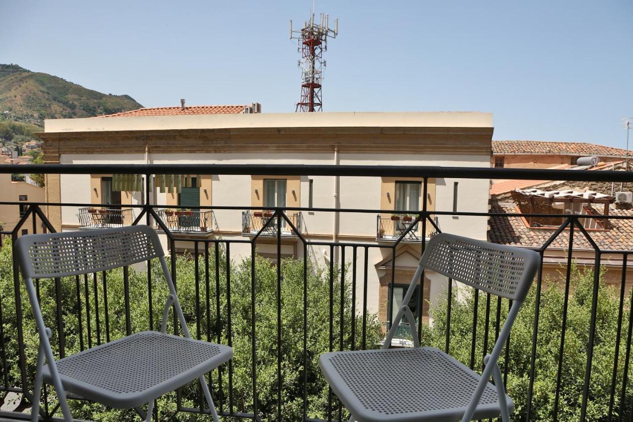 Sunny Flat - Self Apartments Cefalu Bagian luar foto